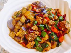 茄子肉丁小公鸡双拼拌面-文三里屯面馆(三里屯店)