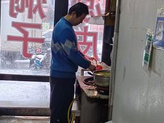 -二七友名焖子铺