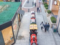 -王府井奥莱临潼小镇(临潼店)