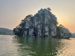 -星湖旅游景区七星岩