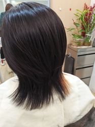 -首脑美发沙龙
