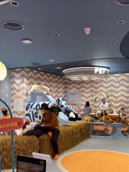 -奈尔宝家庭中心·亲子餐厅(北京东坝万达店)