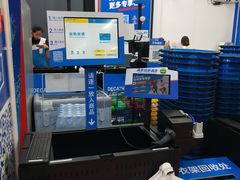 -迪卡侬(民族东店)