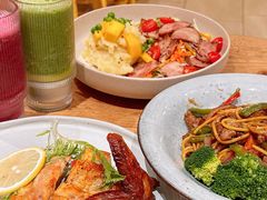 -上芽食集(德思勤店)