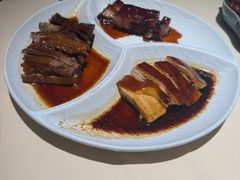 招牌广式烧卤三拼-侨美食家·粤菜(体育西路店)