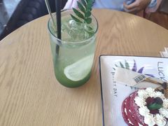 -ZING COFFEE 镜咖啡