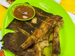 -明记烧鱼美味店