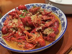 -琥珀老六龙虾(四里河店)