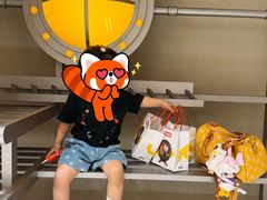 -泡泡玛特POPMART(蓝色港湾店)