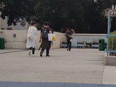 -彩虹村