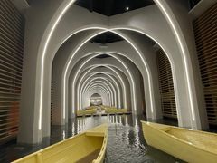 -涨巢·潮玩水疗局
