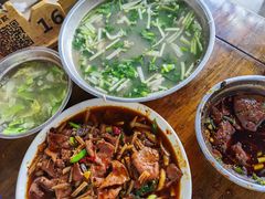 -小杨翘脚牛肉
