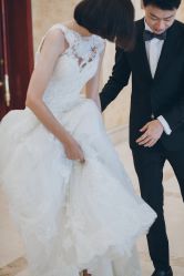 点击看大图 -拉瑞娜LaReine婚纱礼服高级定制