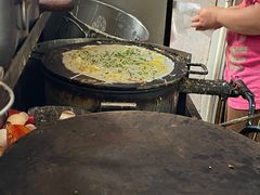 -正宗杂粮煎饼香软鸡蛋饼