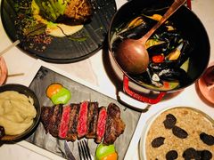 -The ROOF (通盈中心店)