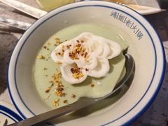 冰醉豆花-鸿姐老火锅·传统炒料(上海旗舰店)