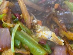 -大湾金牌万州烤鱼(沙河店)