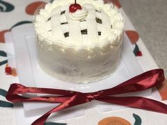 -红宝石·鲜奶小方·海派西点房(南丹店)