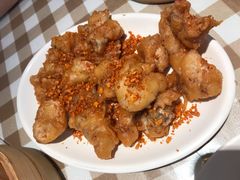 -新大咀港式茶餐厅(宝山万达店)