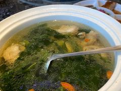 -荣誉海鲜酒楼(海湾店)