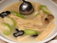 -汤城小厨•粤菜•靓汤(西直门凯德MALL店)