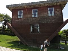 -金山农民画村-枫泾波兰倒置屋