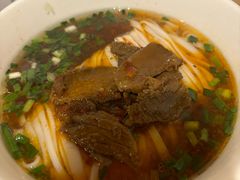 -矮子粉店1985·长沙米粉(湘春路店)