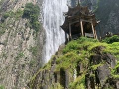 -刘伯温故里景区百丈漈