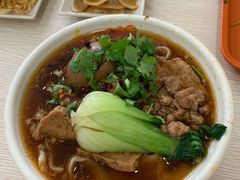 传统猪肉刀削面-东方削面(市政府店)