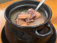 -莲餐厅·湖北菜·潜江小龙虾店(愚园路店)