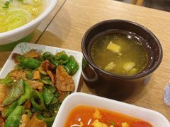 -老乡鸡(亳州路天庆大厦店)