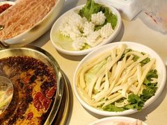 -二荆条·城市森林火锅旗舰店
