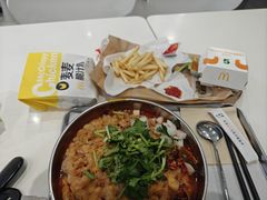 -麦当劳(庐山南路店)