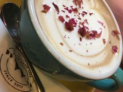 玫瑰红茶拿鐵-W CAFE(甜爱路店)