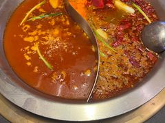 -沸炉重庆老火锅(军事博物馆店)