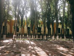 -艾提尕尔清真寺