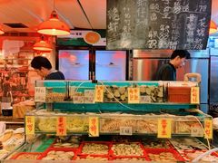 水产区-鲜入围煮花胶鸡海鲜火锅