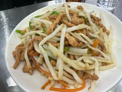 -丹水桥地锅鱼·翘嘴鲌·地方特色全鱼宴(丹江口大坝店)
