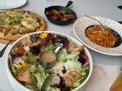 -ins森林童话餐厅coffee&bistro