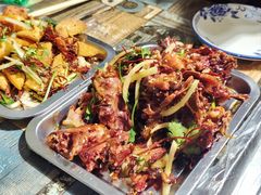 -勃利地摊·勃立小串烧烤