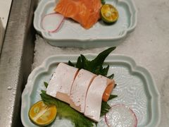 -半岛翡丽海鲜自助餐厅(观风亭店)