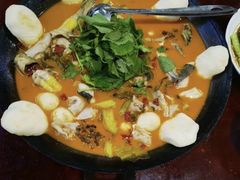 -丹水桥地锅鱼·翘嘴鲌·地方特色全鱼宴(丹江口大坝店)