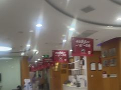 -雅悦齿科(顾村公园店)