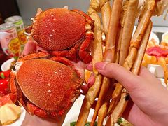 -广州万富希尔顿酒店·感趣自助餐厅·金秋蟹宴生蚝海鲜刺身