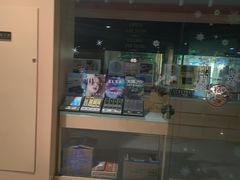 -4iNLOOK美瞳店(龙之梦购物中心虹口店)