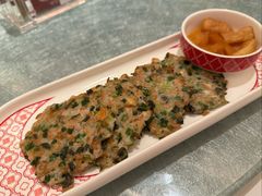 中山蚬肉饼-谭厨中山传家菜.乳鸽.脆鲩鱼(华强北中航城店)