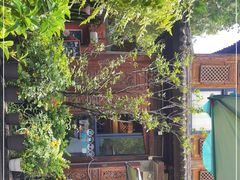 -蓝壁虎咖啡酒馆