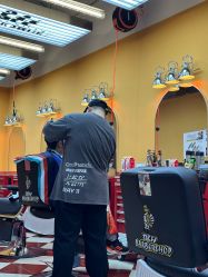 -Devilhands Barbershop男士理容店