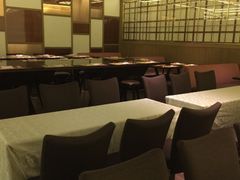 -大中华希尔顿酒店-念自助餐·嗨啤·小龙虾