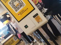 -麦当劳(龙洞店)